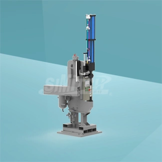 Automatic riveting workstation